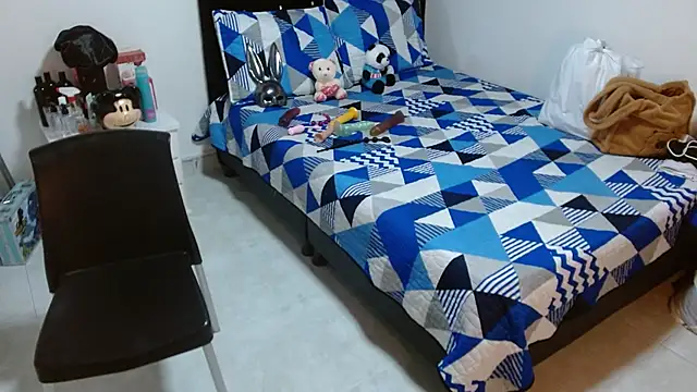 soniafuckboobs online show from September 27, 12:48 am