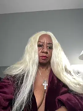 BreanaDivine online show from February 23, 4:57 pm