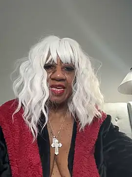 BreanaDivine online show from March 2, 9:22 pm