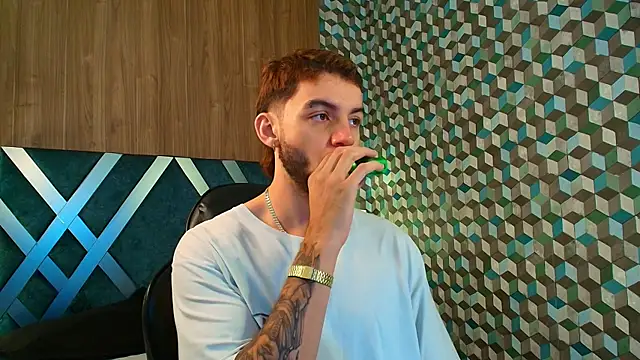 Michael magno online show from October 20, 10:49 am