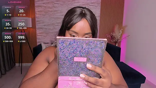 Snapshot of Rebeka_spencer chatting on March 27, 11:10 am Rebeka spencer online show from March 27, 11:10 am