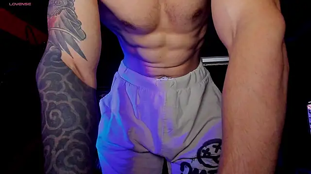 Snapshot of RODARRI chatting on October 1, 5:02 am RODARRI online show from October 1, 5:02 am