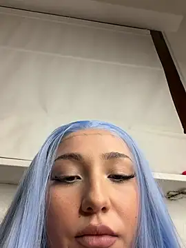 Snapshot of Coco-Love chatting on January 19, 3:49 pm Coco-Love online show from January 19, 3:49 pm