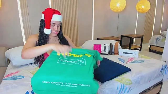 sabrina shark  online show from December 15, 1:43 am