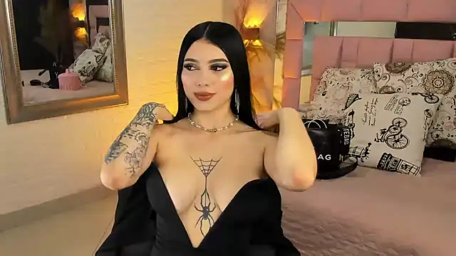 catalina  23 online show from January 24, 7:39 pm