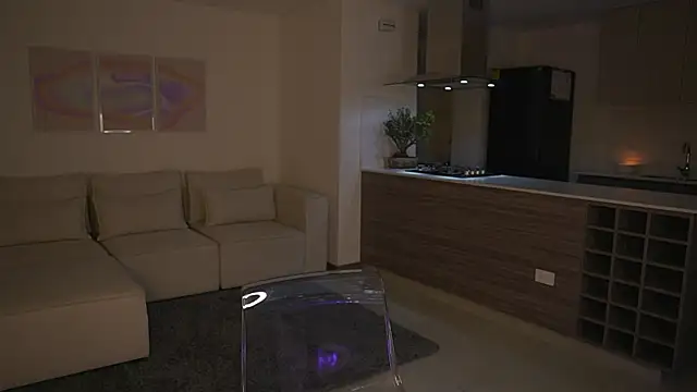 Daihanwatson  online show from January 15, 4:06 am