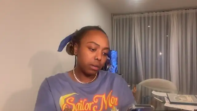 ChocolateCakeQueen online show from December 4, 12:20 am