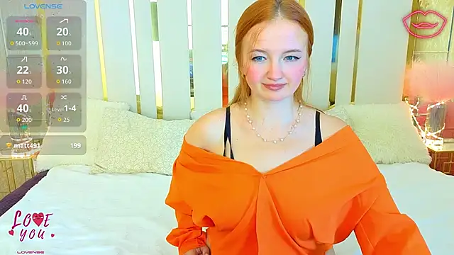 Marina Mur  online show from October 9, 7:23 pm