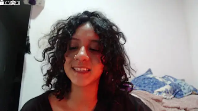 Snapshot of AlinaWoolf_ chatting on March 7, 2:30 am AlinaWoolf online show from March 7, 2:30 am