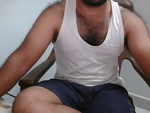 Snapshot of Tamil_Boy28 chatting on May 5, 4:48 pm Tamil Boy28 online show from May 5, 4:48 pm