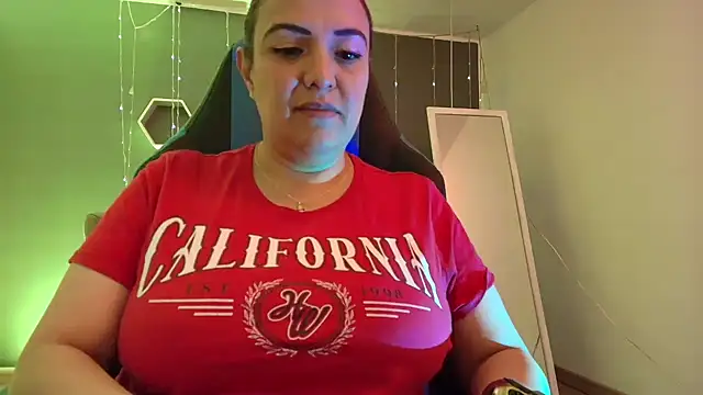 Sammy owens  online show from January 5, 12:42 pm