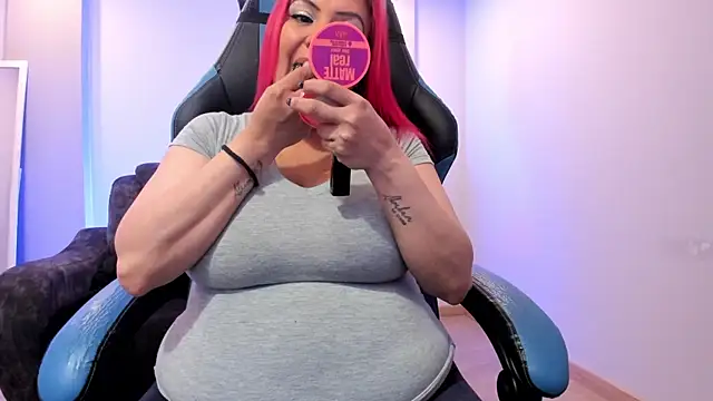 Snapshot of Sammy_owens_ chatting on September 30, 12:21 pm Sammy owens  online show from September 30, 12:21 pm