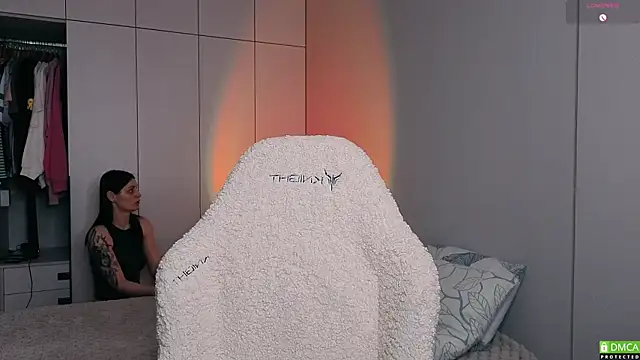 Snapshot of elizawetty chatting on January 29, 6:01 am elizawetty online show from January 29, 6:01 am