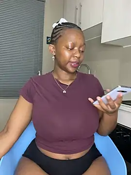 Snapshot of Jazmine-Blue chatting on February 13, 8:38 pm Jazmine-Blue online show from February 13, 8:38 pm