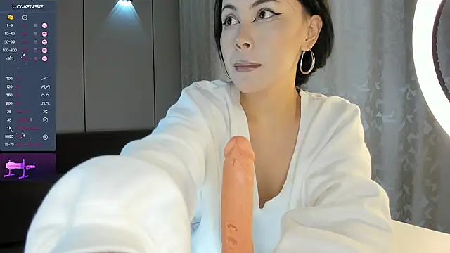 Snapshot of Liu_Yifei_ chatting on September 24, 1:20 am Liu Yifei online show from September 24, 1:20 am