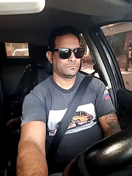 hecwil8 online show from November 1, 11:56 am