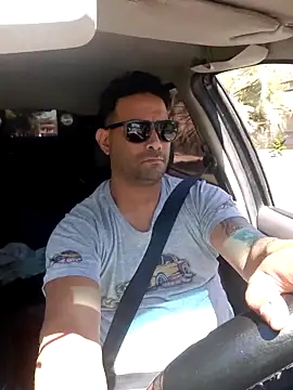 hecwil8 online show from January 19, 2:10 pm