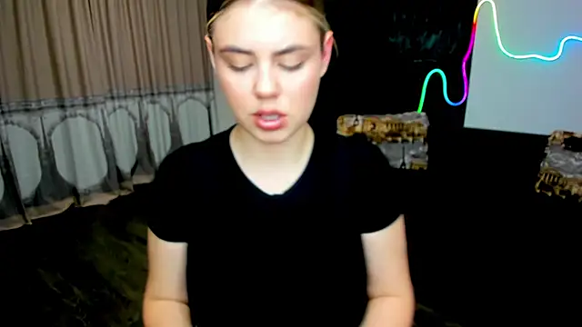 Snapshot of IsabellaBler chatting on October 8, 11:52 am IsabellaBler online show from October 8, 11:52 am