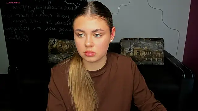 Snapshot of IsabellaBler chatting on November 25, 1:11 pm IsabellaBler online show from November 25, 1:11 pm