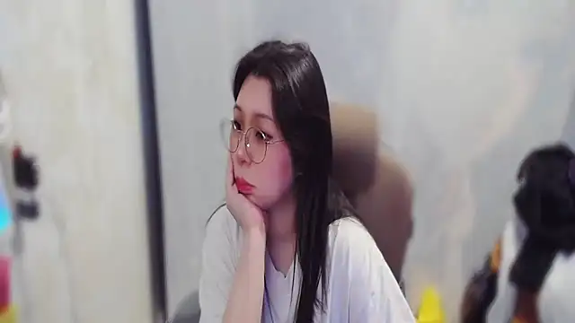 Snapshot of mememe_1006_ chatting on March 22, 8:12 pm mememe 1006 online show from March 22, 8:12 pm