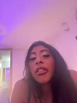 canela 10 online show from October 21, 3:07 am