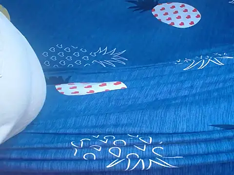 69loveme09 online show from December 18, 1:48 am