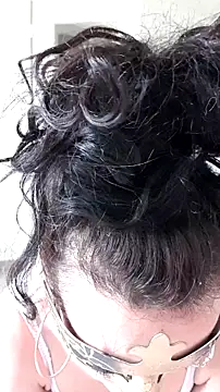 Masquegirlmysterious online show from February 13, 1:29 pm