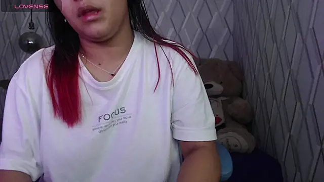 NicolleTaylor online show from March 10, 3:01 am