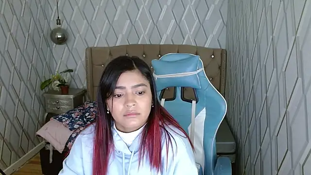 NicolleTaylor online show from March 23, 2:37 am