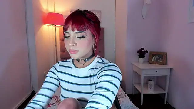 Snapshot of Ada__luna chatting on February 10, 8:53 am Ada luna online show from February 10, 8:53 am