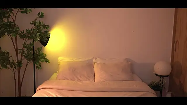 SrLuis18 online show from September 29, 12:49 am