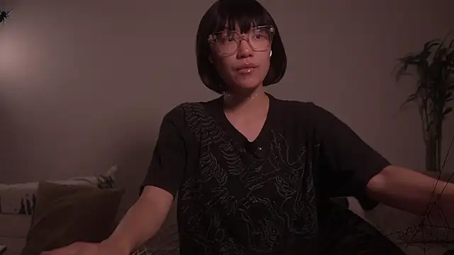 meganmei666 online show from October 28, 1:42 am