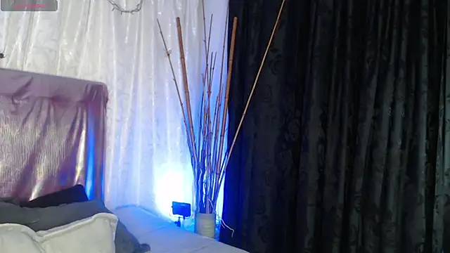 megan lover online show from October 15, 1:50 am