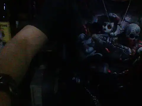 mrdemoncrowly online show from May 31, 4:09 am