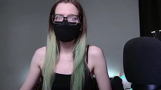 amber candyfloss online show from December 14, 2:01 am