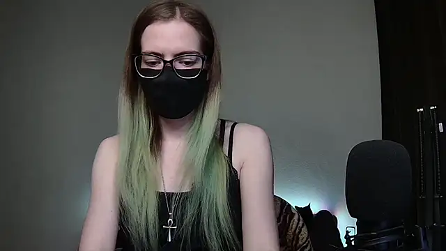 amber candyfloss online show from December 16, 2:15 am