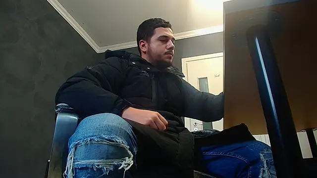 JoshKnights online show from November 3, 6:25 am