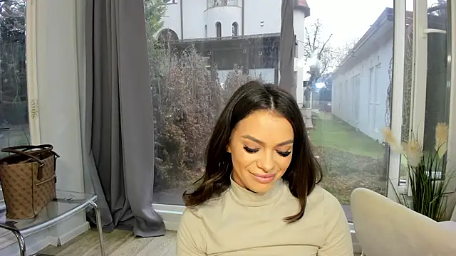 Selena Reeves online show from February 9, 6:22 am