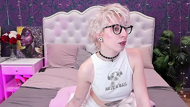  Moonlight t online show from January 27, 11:22 am