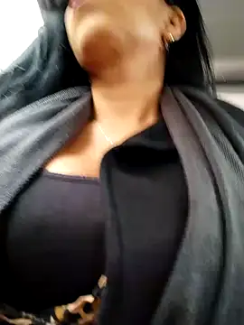 Emily Wane online show from October 19, 4:40 pm