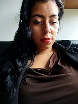 Emily Wane online show from February 8, 4:21 pm