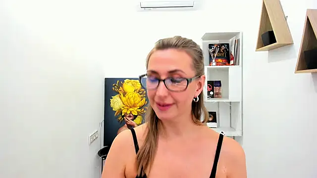 PassionGlow online show from January 26, 10:35 pm