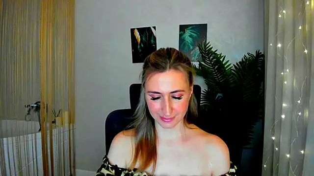 PassionGlow online show from February 21, 10:37 pm