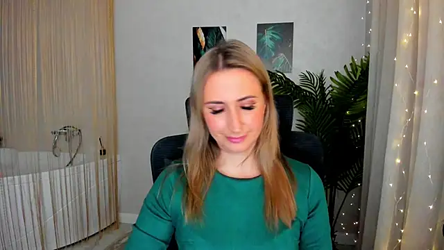 PassionGlow online show from March 5, 3:40 am