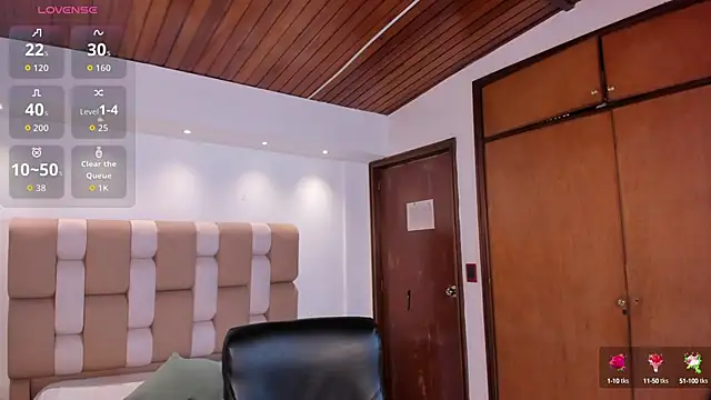 Snapshot of victoria_mooree chatting on October 3, 4:48 pm victoria mooree online show from October 3, 4:48 pm