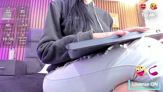 MeganFoxxi  online show from October 14, 8:31 pm