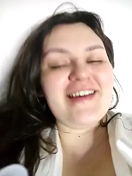 BlackCurly online show from February 16, 8:55 pm