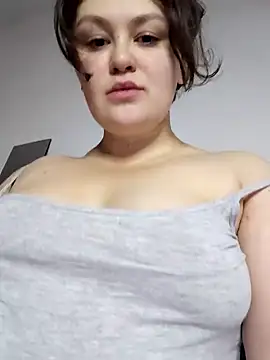 BlackCurly online show from October 12, 3:11 pm