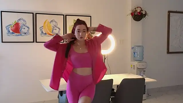 YasmineWest online show from July 23, 1:08 am