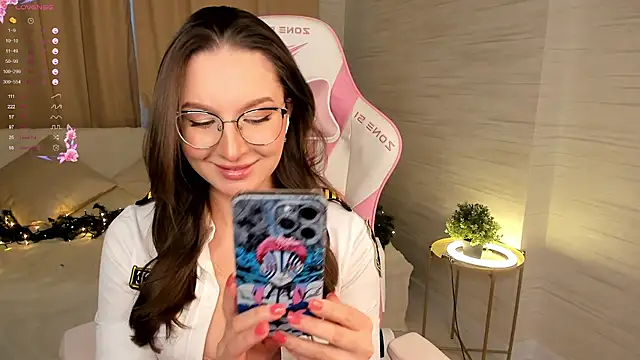 AnnikaAllison online show from November 12, 11:54 am